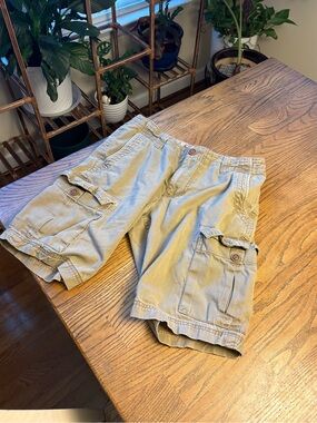 Y2K Red Camel Cargo Shorts